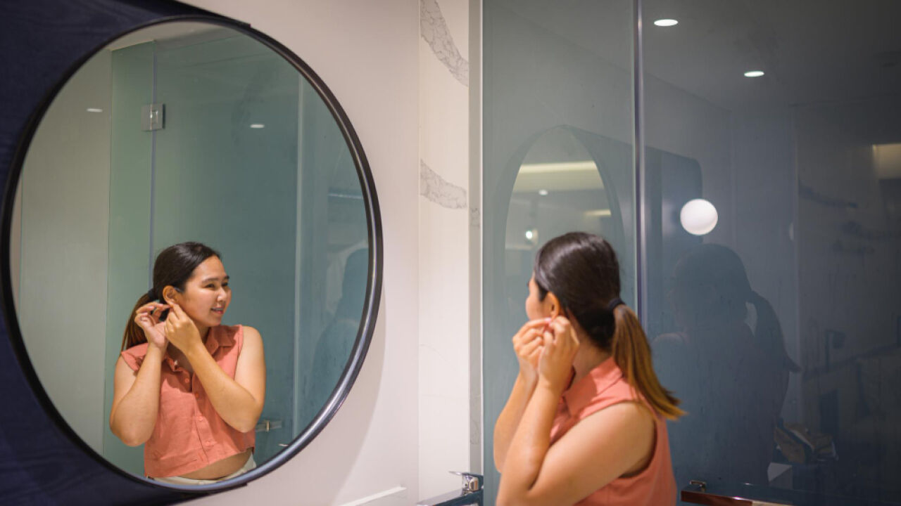 Sprawdzone metody wyboru lustra łazienkowego